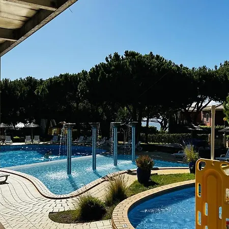 Bicos 7 - Shared Pool - 6 Guests - 아파트 *