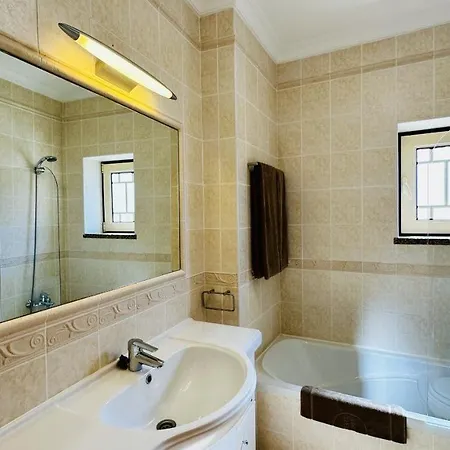 Bicos 7 - Shared Pool - 6 Guests - *
