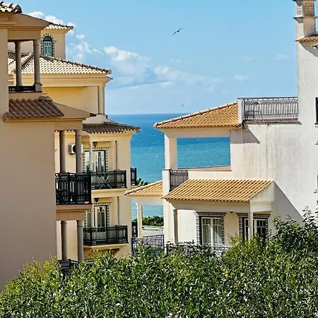 Bicos 7 - Shared Pool - 6 Guests - Apartament